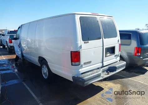 2008 Ford E-250 z USA, uszkodzony, nr VIN 1FTNS24W28DB09140
